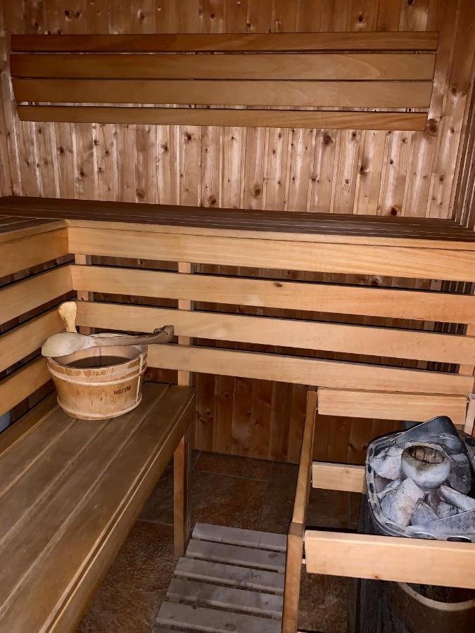 Nocowanie Restauracja Wenecka Ξενοδοχείο Klobuck Εξωτερικό φωτογραφία